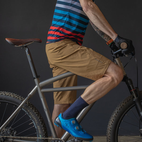 Two Quarter Short (HICKORY) – Twin Six