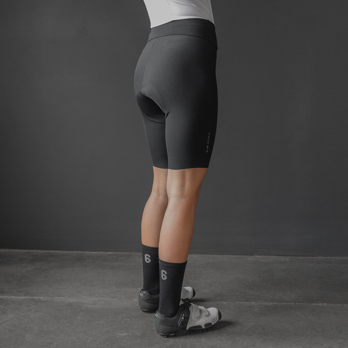 Standard Race Shorts (W)