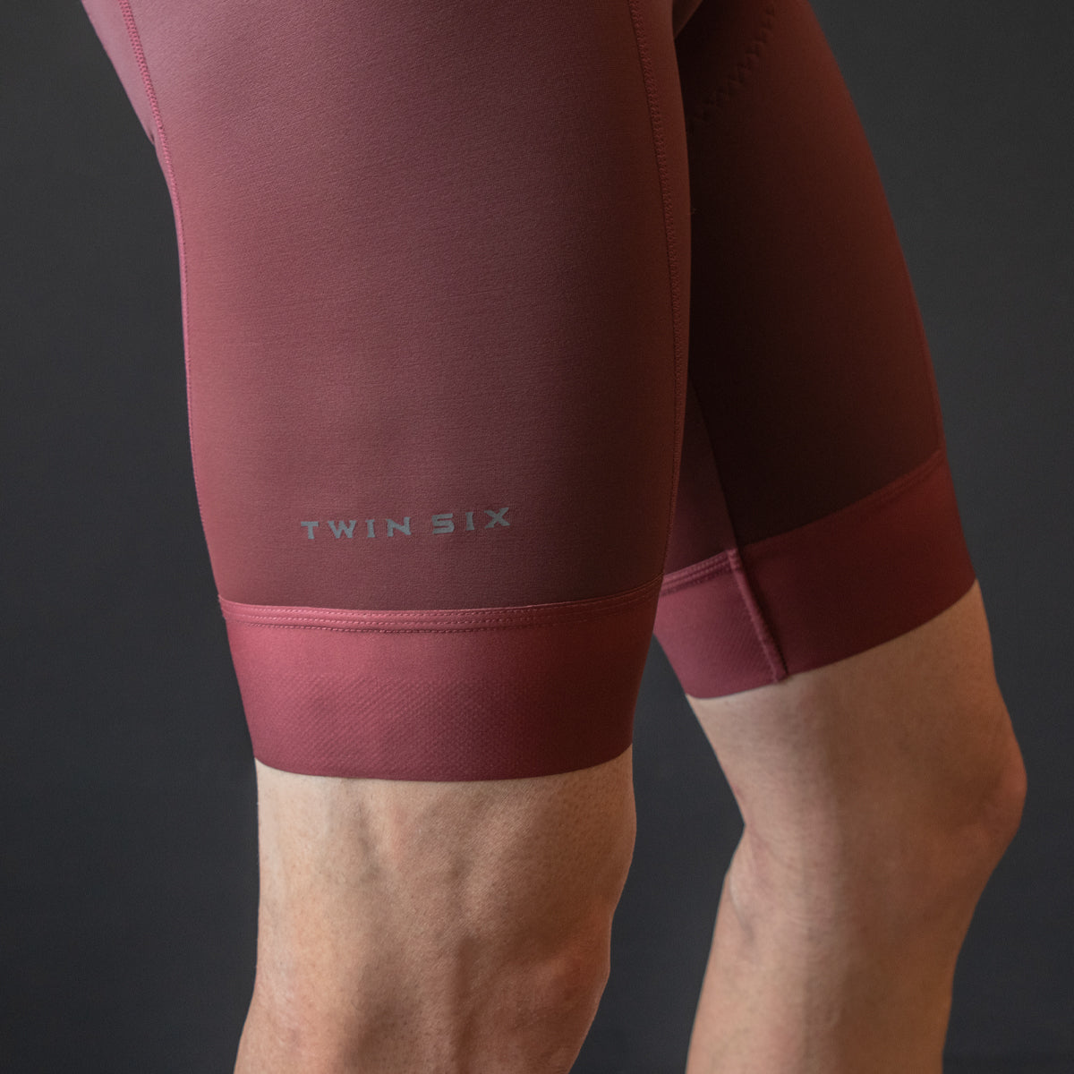 Standard Bib Short (OXBLOOD)